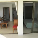 Gemelos 2 * Μπένιντορμ