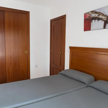 Gemelos 2 * 貝尼多姆